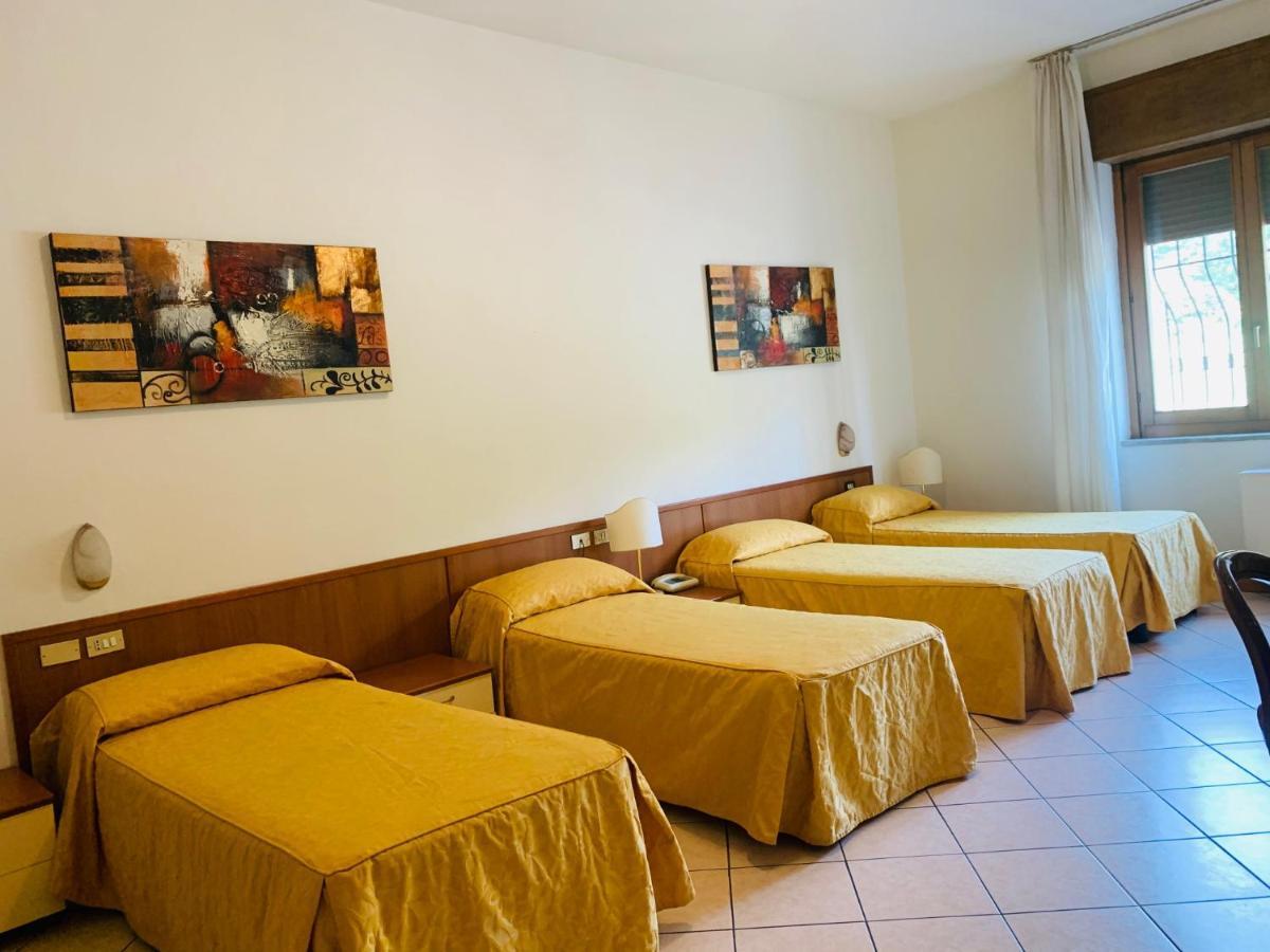 Hotel San Siro Fiera Milan Bagian luar foto